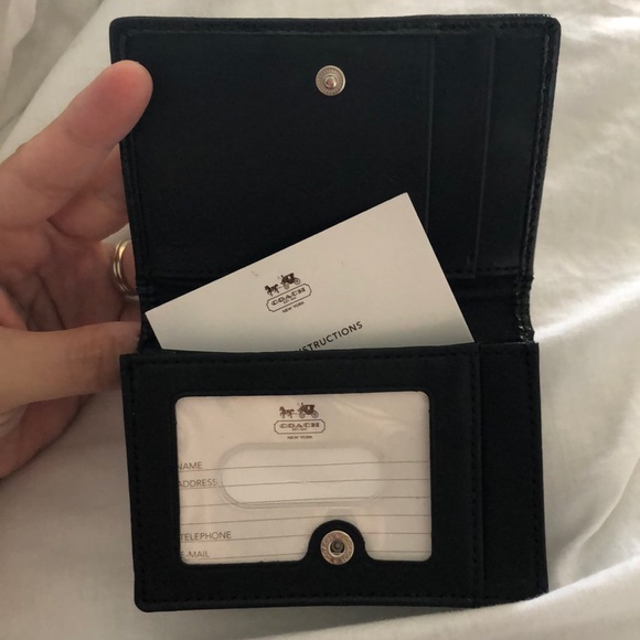 Coach Wallet - Picture 4 of 4